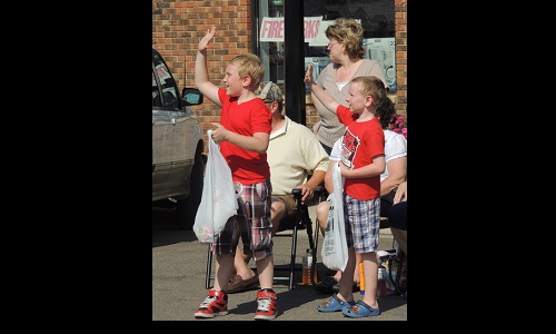 Harvey's 4th of July Parade Image