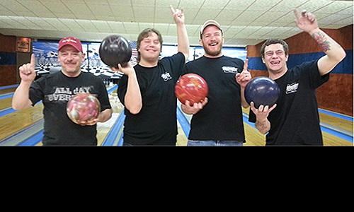 Bowling Champs Image