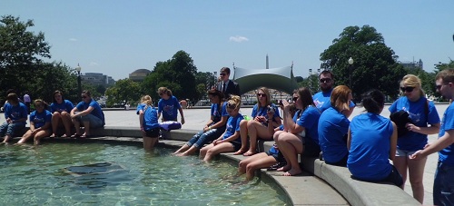 Students with Andrew Nyhus Image