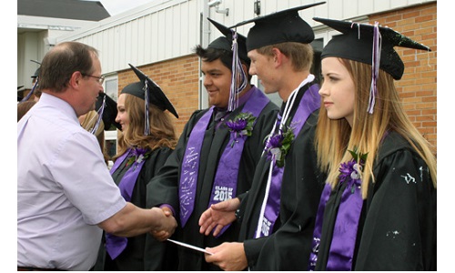 HHS graduates Image