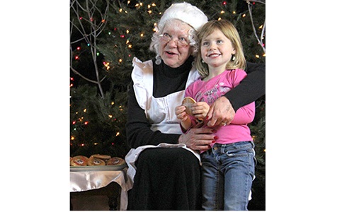 Mrs. Claus visits Fessenden Image